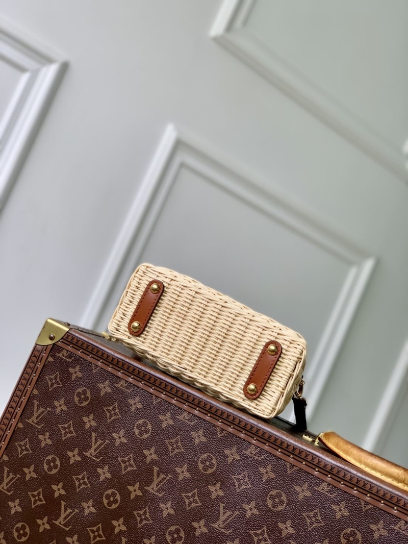 LV Capucines Bags